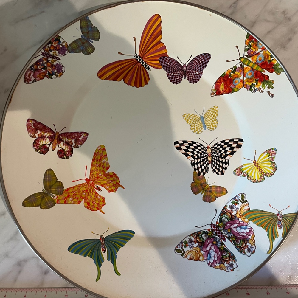 AUTH Mackenzie-Childs Enamel Butterfly Dinner Plates NWT - Picture 2 of 5